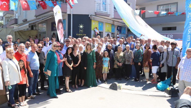 İYİ Parti Erenler İlçe Teşkilat açılışı törenle gerçekleşti