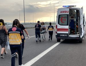 Kuzey Marmara Otoyolu’nda tır ile ticari araç çarpıştı: 7 yaralı